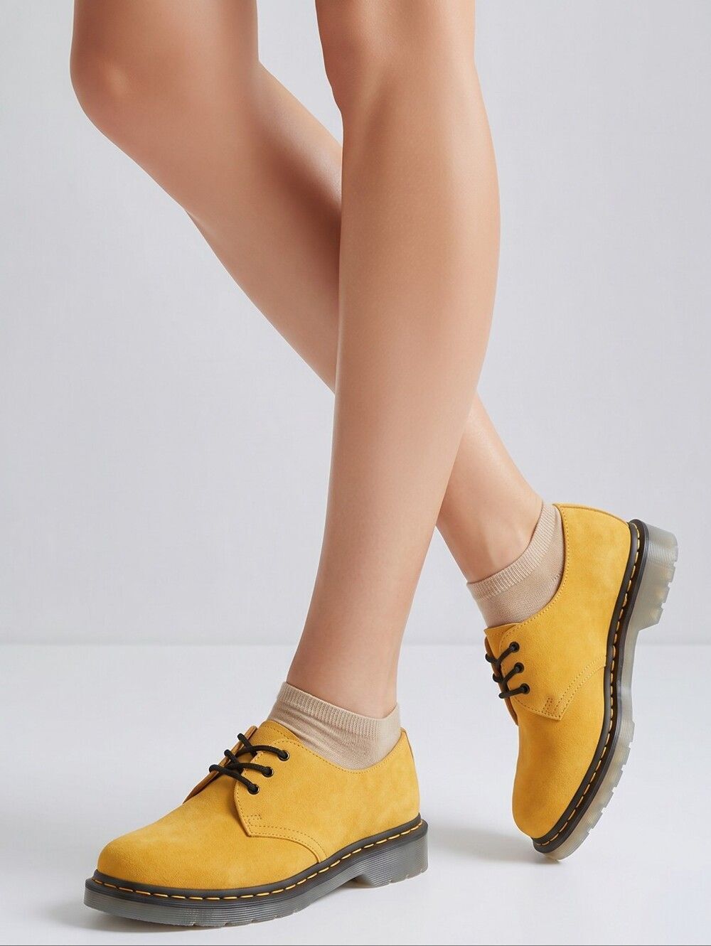 🩵NIB Dr. Martens Yellow Iced II Buttersoft Leather Unisex Oxfords Size 8